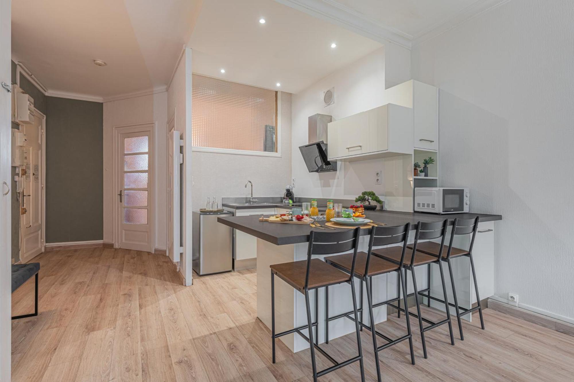 Luxury Cinephile - Netflix - 2 Balcons - Garage Prive - Minibar Grenoble Exterior foto